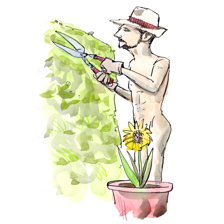 naked gardening 002